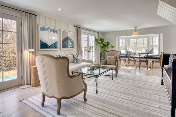 Dining room, Interior, Living room, Pendant Lights, Recessed Lighting, Wood Texture Flooring