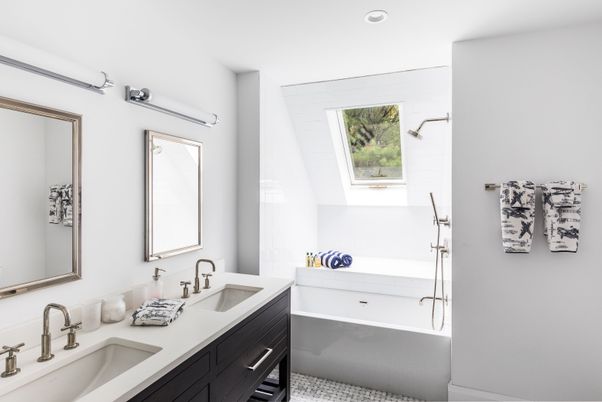 Bathroom, Dual Sink Vanities, Interior, Recessed Lighting