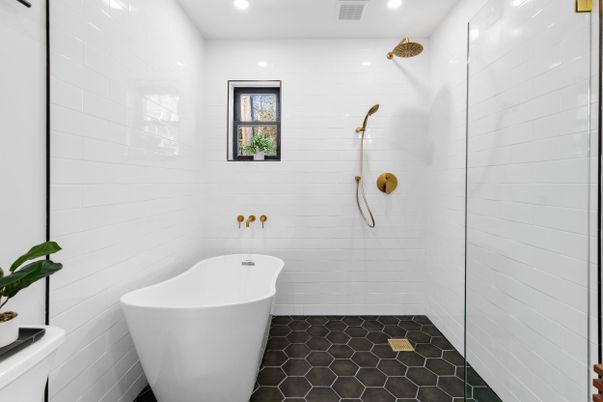 Bathroom, Free Standing Baths, Interior, Recessed Lighting