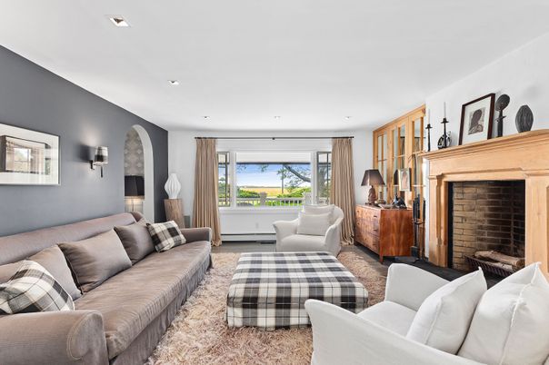 Fireplace, Interior, Living room, Recessed Lighting