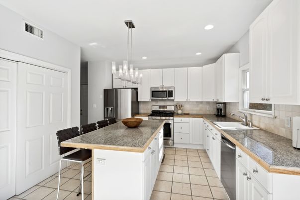 Interior, Kitchen, Pendant Lights, Recessed Lighting, Stainless Steel Appliances