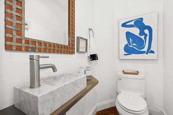 Bathroom, Interior