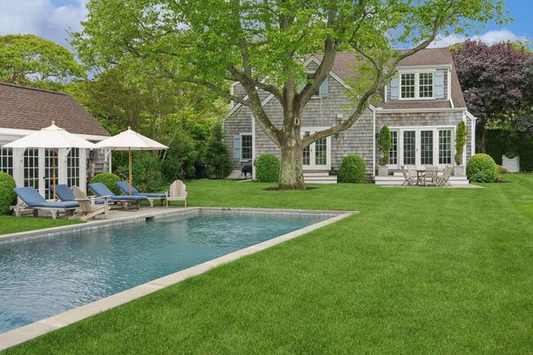 Backyard, Exterior, Pool