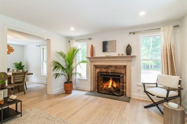 Dining room, Fireplace, Interior, Recessed Lighting, Wood Texture Flooring