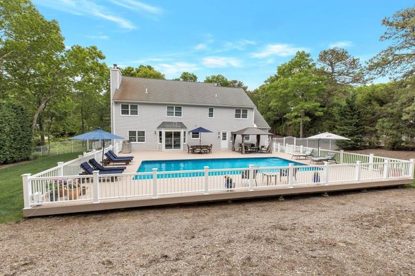 Backyard, Exterior, Pool