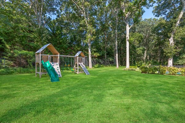 Backyard, Exterior, Playground