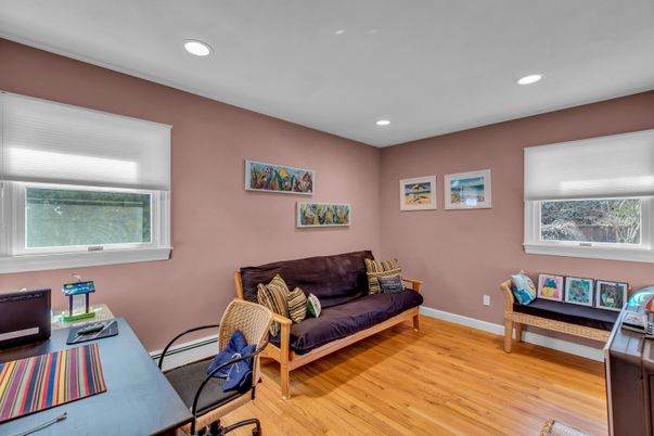 Home Office, Interior, Recessed Lighting, Wood Texture Flooring