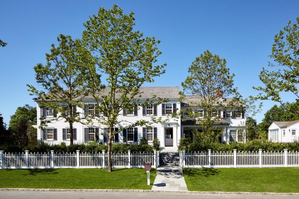 Exterior, Facade, Georgian