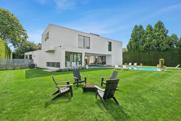 Backyard, Exterior, Pool