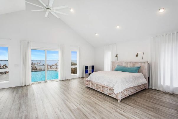 Bedroom, Interior, Recessed Lighting, Water, Wood Texture Flooring