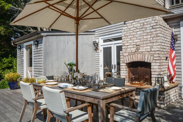 Exterior, Fireplace