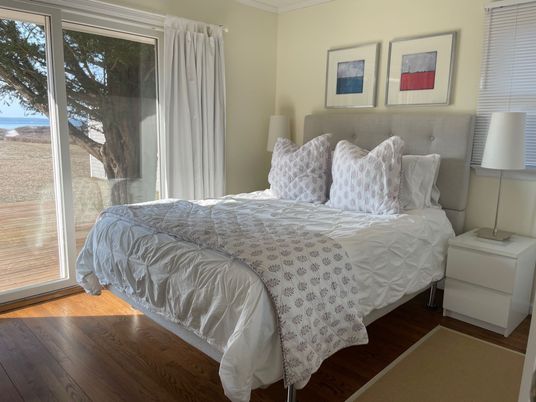 Bedroom, Interior, Water, Wood Texture Flooring