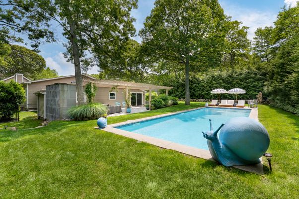 Backyard, Exterior, Pool