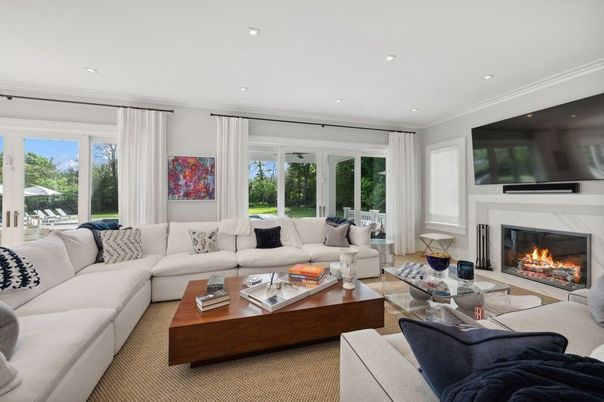Fireplace, Interior, Living room, Recessed Lighting