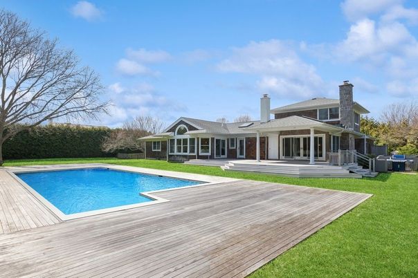Backyard, Exterior, Pool