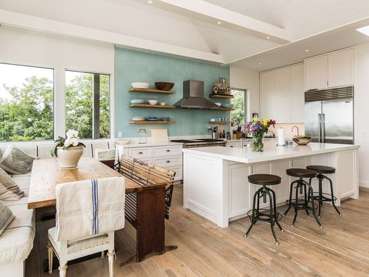 Dining room, Interior, Kitchen, Recessed Lighting, Stainless Steel Appliances, Wood Texture Flooring