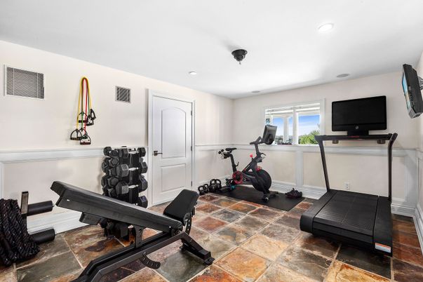 Fitness Equipment, Interior, Recessed Lighting