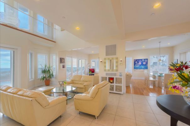 Dining room, Interior, Living room, Pendant Lights, Recessed Lighting, Water, Wood Texture Flooring