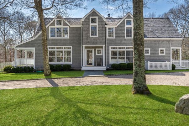 Exterior, Facade, Brick Traditional