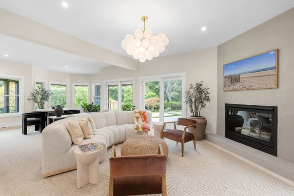 Chandelier, Dining room, Fireplace, Interior, Living room, Recessed Lighting