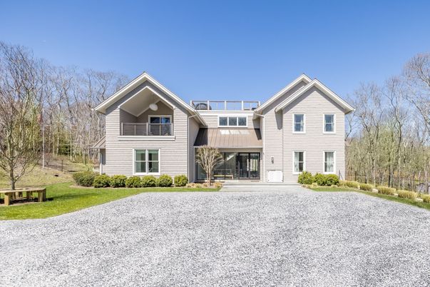 Backyard, Exterior, Facade, Farmhouse