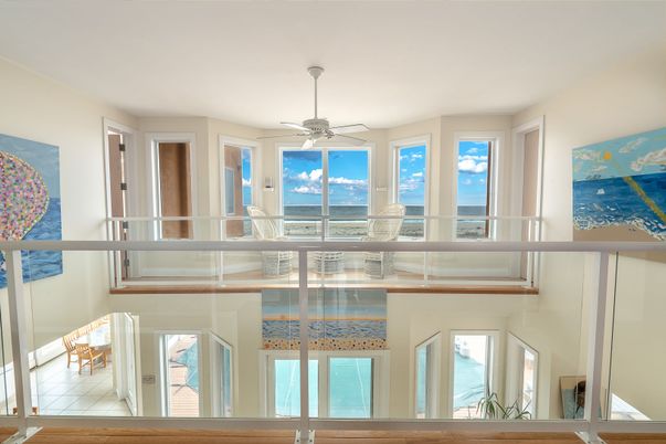 Interior, Water