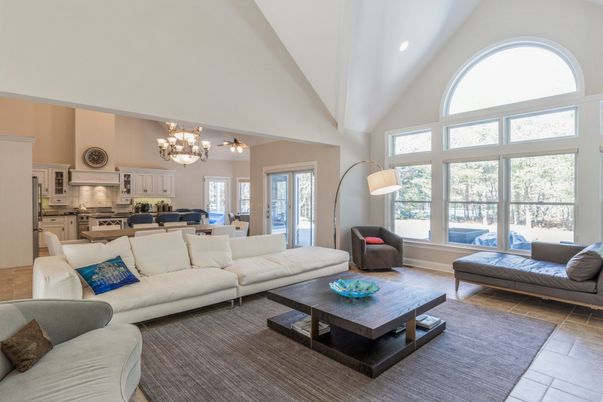 Chandelier, Dining room, Interior, Kitchen, Living room, Recessed Lighting, Stainless Steel Appliances