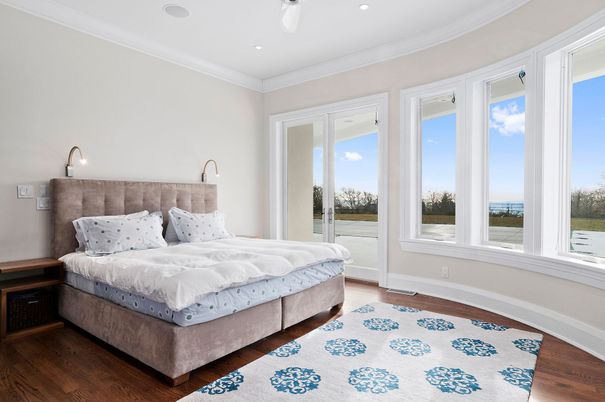 Bedroom, Interior, Recessed Lighting, Water, Wood Texture Flooring