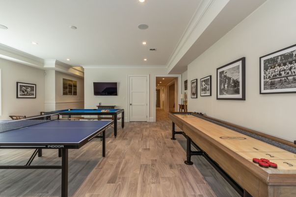 Billiard Table, Game Room, Interior, Recessed Lighting, Wood Texture Flooring