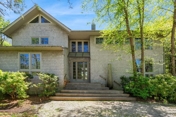 Exterior, Facade, American Craftsman