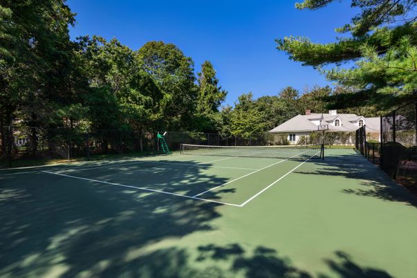 Exterior, Tennis Courts