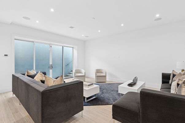 Interior, Living room, Recessed Lighting, Wood Texture Flooring