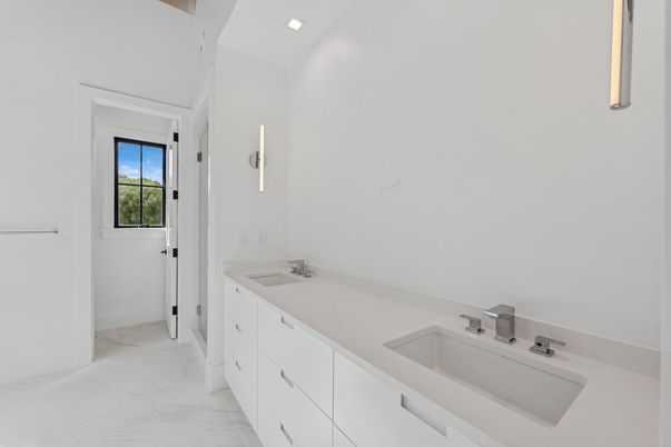 Bathroom, Dual Sink Vanities, Interior, Marble, Recessed Lighting