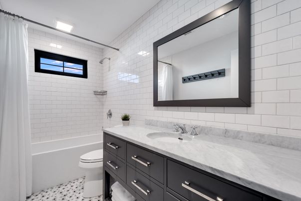 Bathroom, Interior, Recessed Lighting