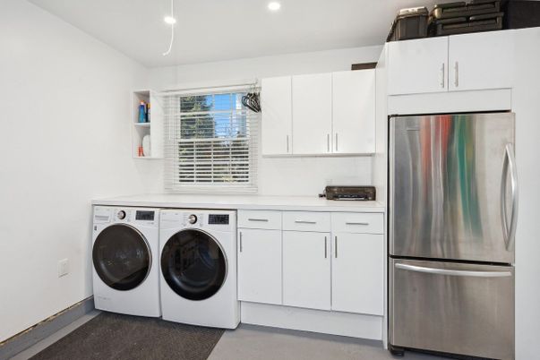 Interior, Recessed Lighting, Washer
