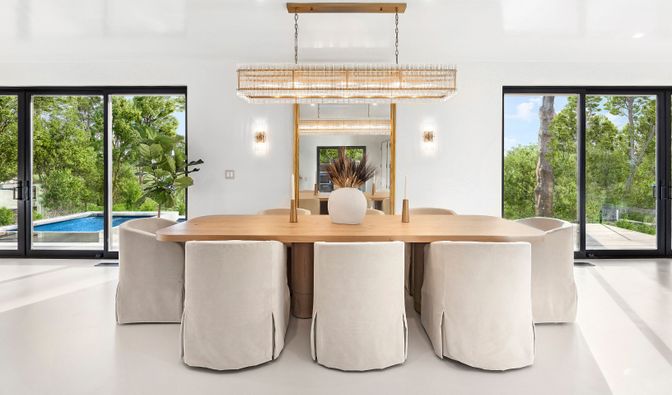 Chandelier, Dining room, Interior, Recessed Lighting