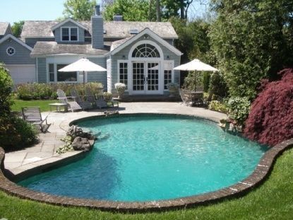 Exterior, Pool