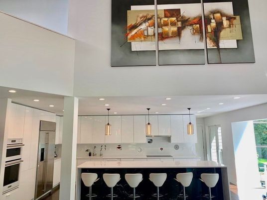 Dining room, Interior, Kitchen, Pendant Lights, Recessed Lighting, Stainless Steel Appliances