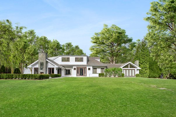 Backyard, Exterior, Facade, Farmhouse