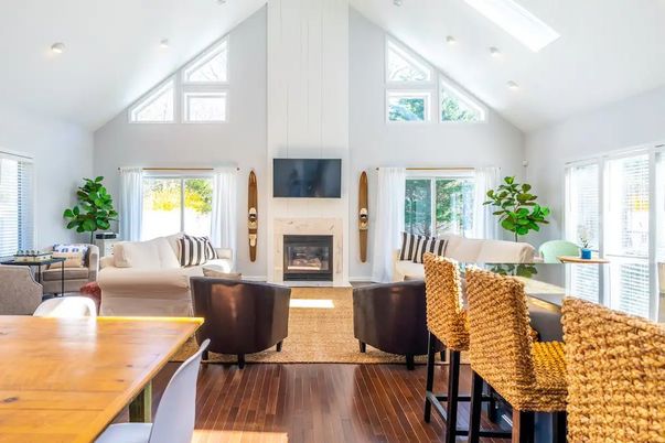 Dining room, Fireplace, Interior, Living room, Pendant Lights, Recessed Lighting, Wood Texture Flooring
