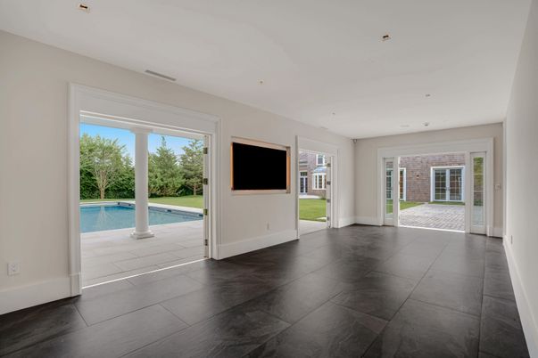 Empty room, Interior, Recessed Lighting