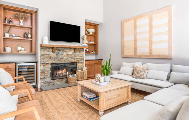 Fireplace, Interior, Living room