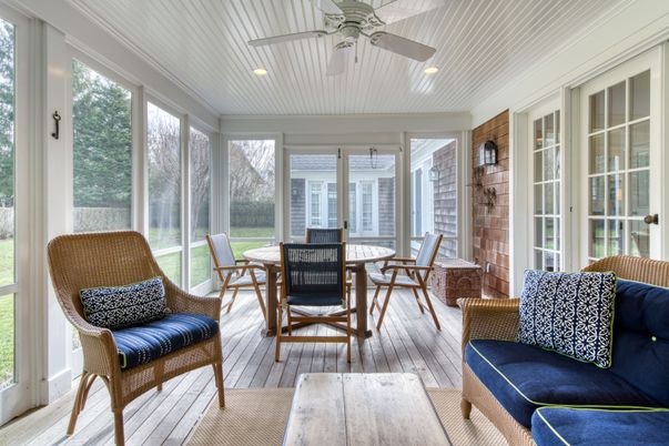 Dining room, Interior, Recessed Lighting, Sun Room, Wood Texture Flooring
