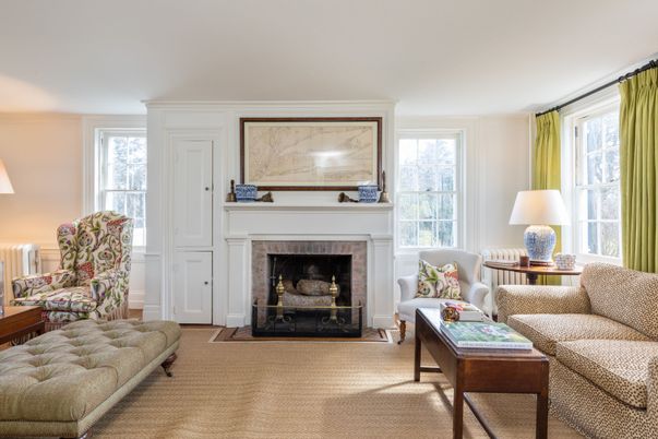 Fireplace, Interior, Living room