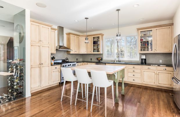 Interior, Kitchen, Pendant Lights, Recessed Lighting, Wood Texture Flooring