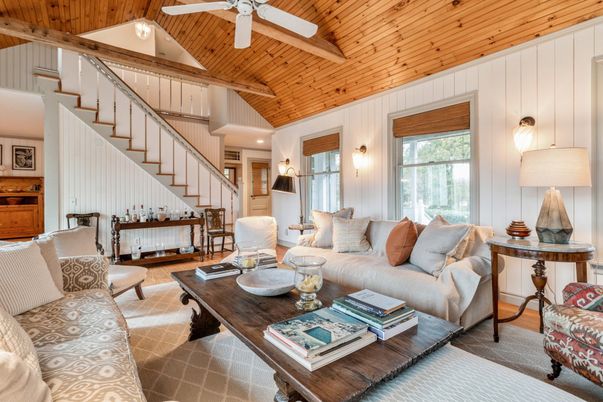 Interior, Living room, Recessed Lighting, Wooden Beams, Wooden Ceilings