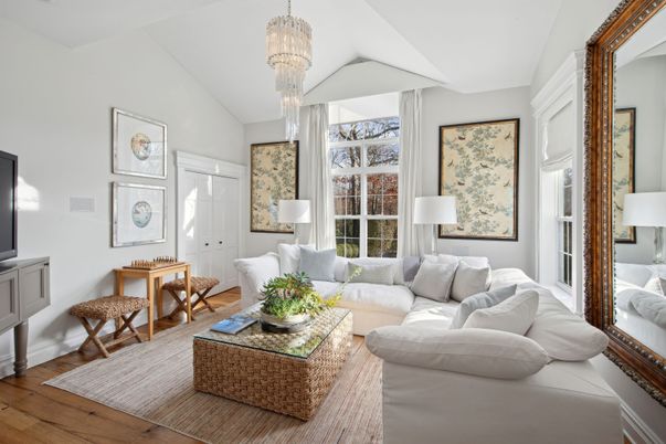 Chandelier, Interior, Living room, Wood Texture Flooring