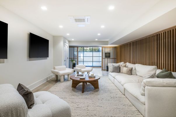 Interior, Living room, Recessed Lighting, Wood Texture Flooring