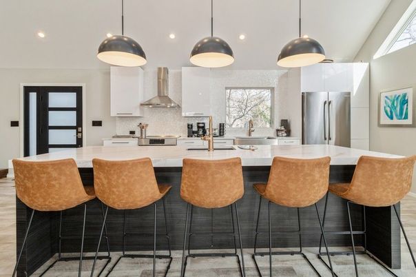 Interior, Kitchen, Pendant Lights, Recessed Lighting, Stainless Steel Appliances