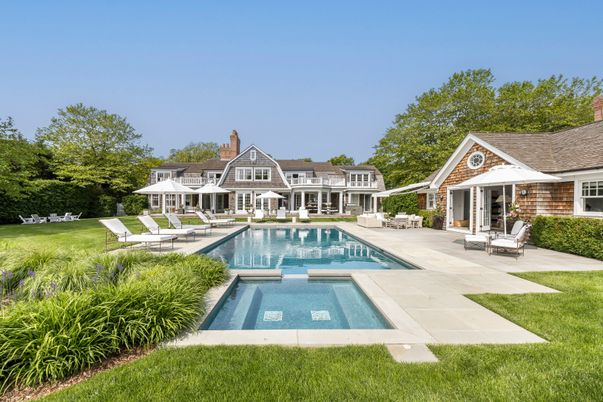 Backyard, Exterior, Pool